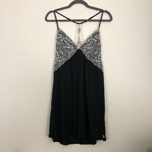 NWOT Victoria’s Secret: Lace Detail Chemise